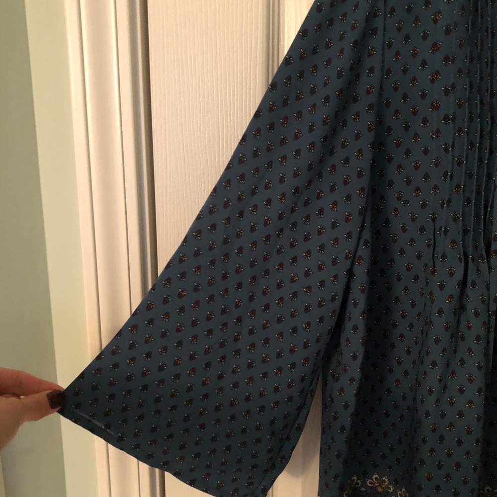 Flowy blouse - Picture 4 of 7